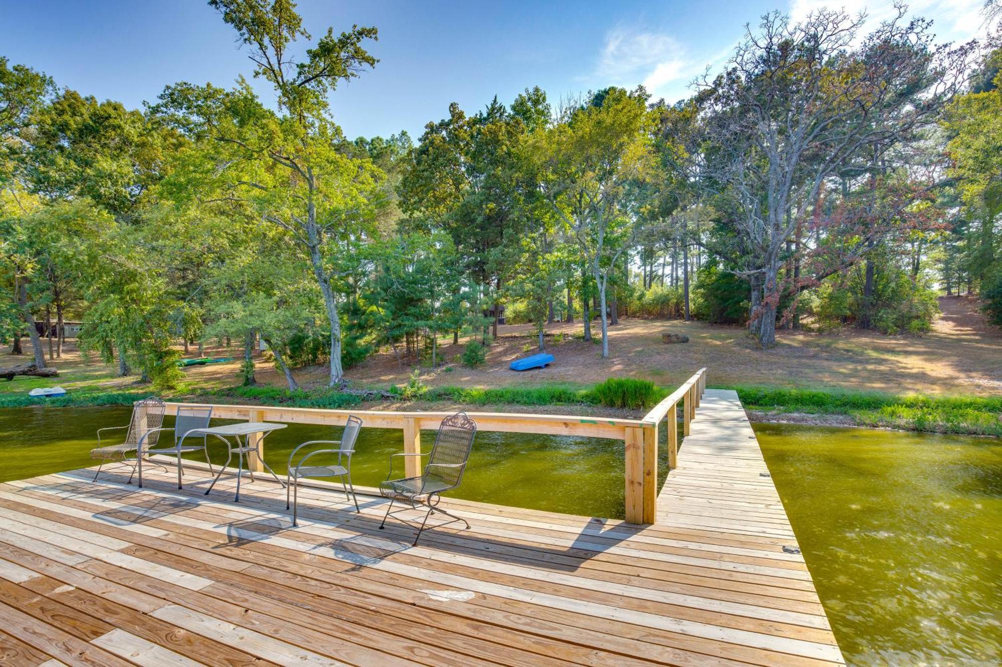 Lakefront Cabin With 2 Lofts, Boats On 4 Acres Winnsboro Exterior foto